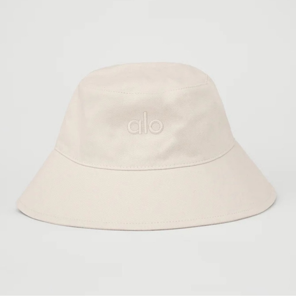 Alo Cream Bucket Hat